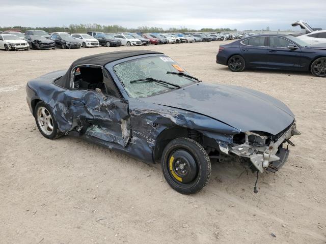JM1NB353710207037 - 2001 MAZDA MX-5 MIATA BASE BLUE photo 4