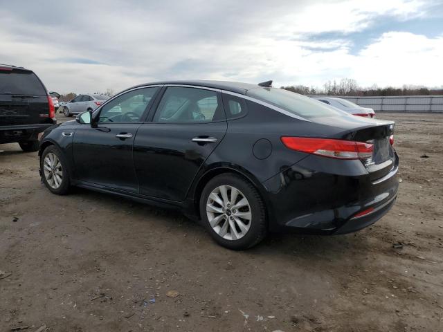 5XXGU4L32JG245690 - 2018 KIA OPTIMA EX BLACK photo 2