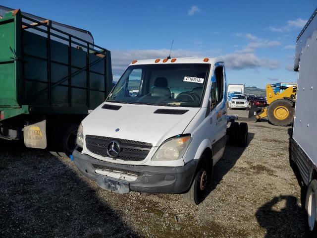 WDAPF4CCXB9483928 - 2011 MERCEDES-BENZ SPRINTER 3500 WHITE photo 1