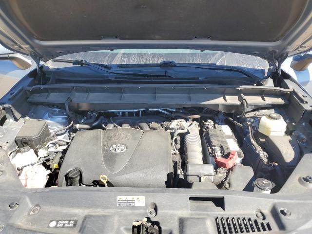 5TDGZRAH9MS080656 - 2021 TOYOTA HIGHLANDER XLE 银色 照片 12