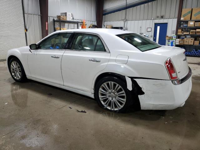 2C3CCAHG0CH137214 - 2012 CHRYSLER 300 LIMITED WHITE photo 2