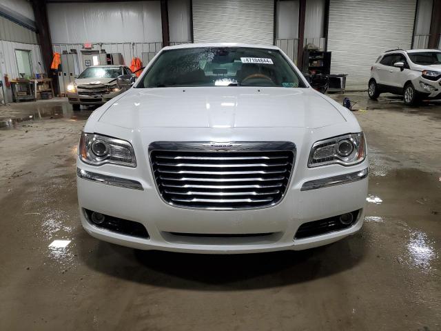 2C3CCAHG0CH137214 - 2012 CHRYSLER 300 LIMITED WHITE photo 5