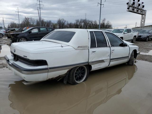 1G4BT52P8TR422181 - 1996 BUICK ROADMASTER LIMITED WHITE photo 3