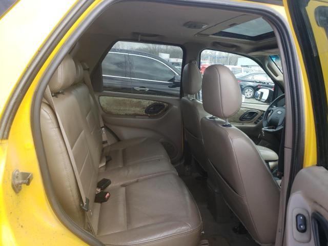 1FMYU04102KA25168 - 2002 FORD ESCAPE XLT YELLOW photo 11