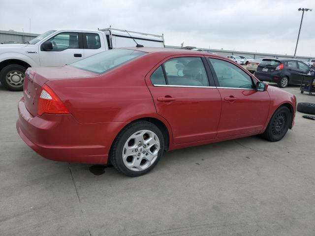 3FAHP0HA3AR114545 - 2010 FORD FUSION SE RED photo 3