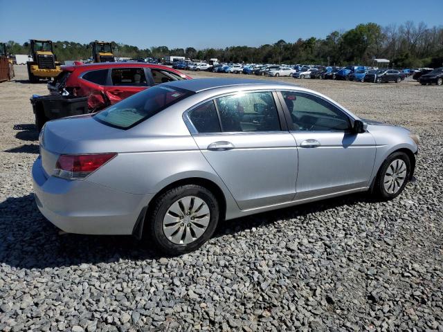 1HGCP26388A134915 - 2008 HONDA ACCORD LX SILVER photo 3