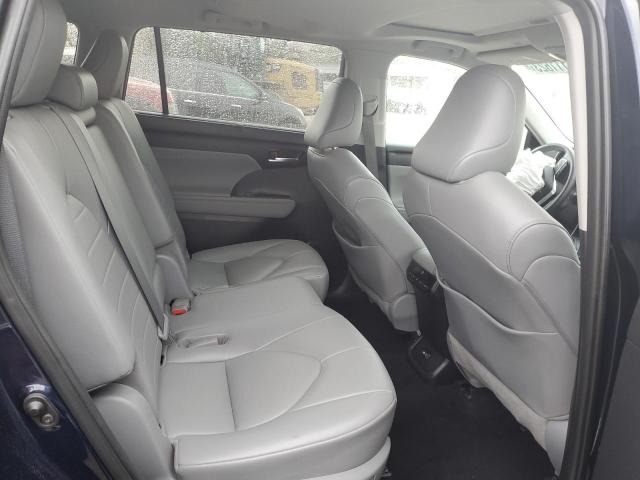 5TDGZRAH3MS059978 - 2021 TOYOTA HIGHLANDER XLE BLUE photo 11