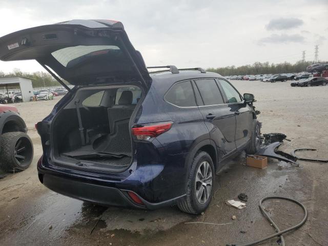 5TDGZRAH3MS059978 - 2021 TOYOTA HIGHLANDER XLE BLUE photo 3