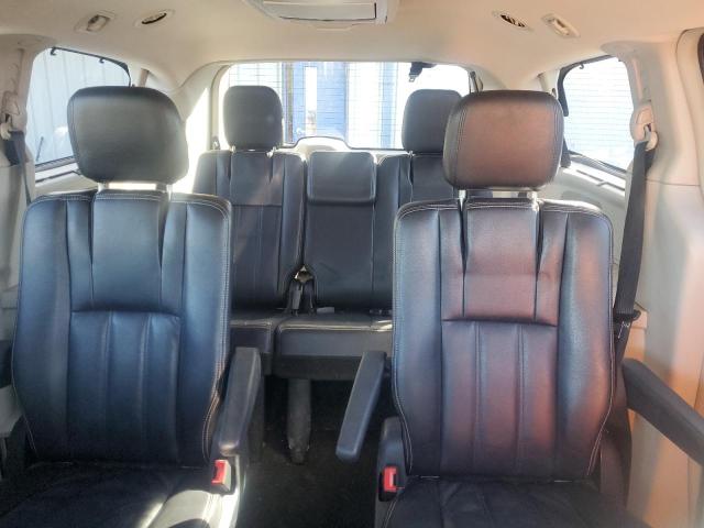 2C4RC1CG3CR168612 - 2012 CHRYSLER TOWN & COU TOURING L BLACK photo 10