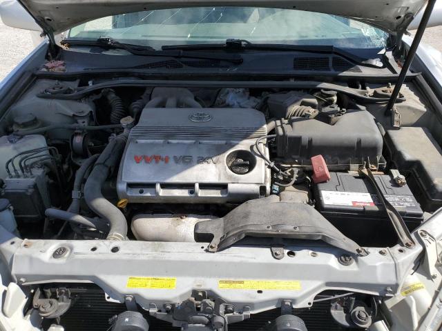 4T1BF30K93U061415 - 2003 TOYOTA CAMRY LE SILVER photo 11