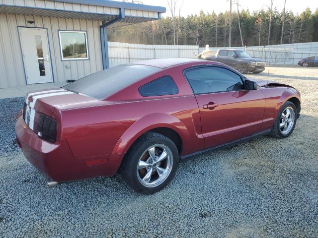 1ZVFT80NX65255842 - 2006 FORD MUSTANG RED photo 3