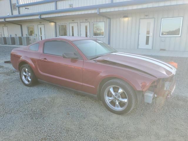 1ZVFT80NX65255842 - 2006 FORD MUSTANG RED photo 4