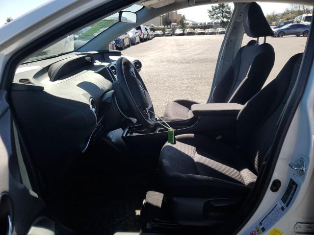 JTDKARFP9H3000975 - 2017 TOYOTA PRIUS PRIM 白色 照片 7