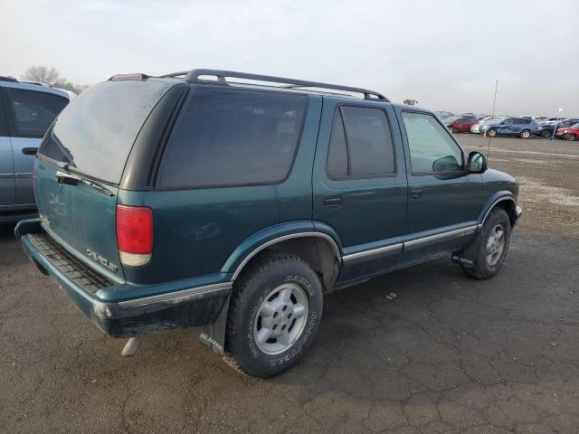 1GNDT13W1VK104983 - 1997 CHEVROLET BLAZER GREEN photo 3