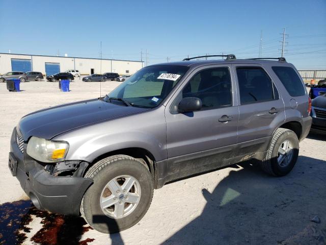 1FMYU02Z47KC08332 - 2007 FORD ESCAPE XLS SILVER photo 1