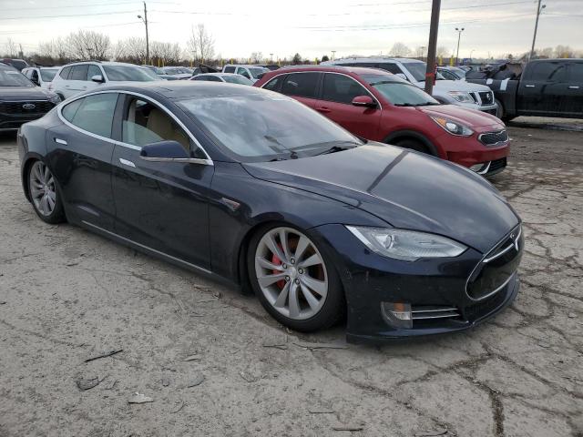 5YJSA1CP2DFP26714 - 2013 TESLA MODEL S BLUE photo 4