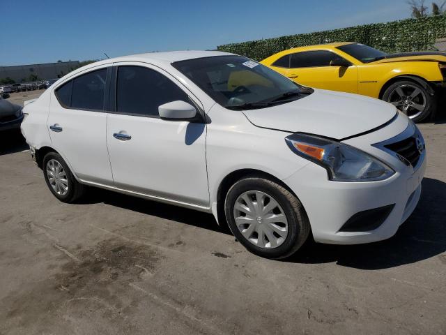 3N1CN7AP5HL901000 - 2017 NISSAN VERSA S WHITE photo 4