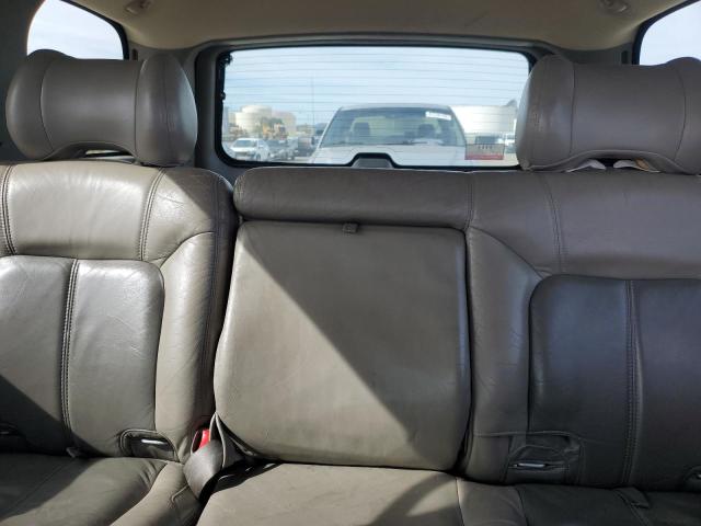 1GKEK63UX2J325533 - 2002 GMC DENALI GOLD photo 10