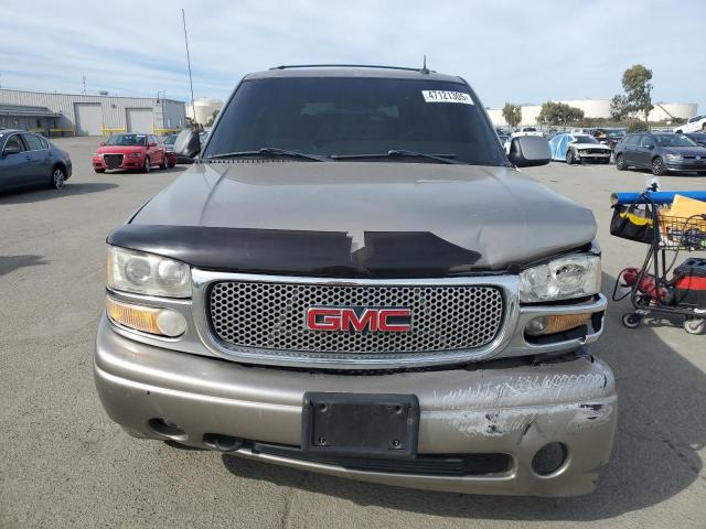 1GKEK63UX2J325533 - 2002 GMC DENALI GOLD photo 5