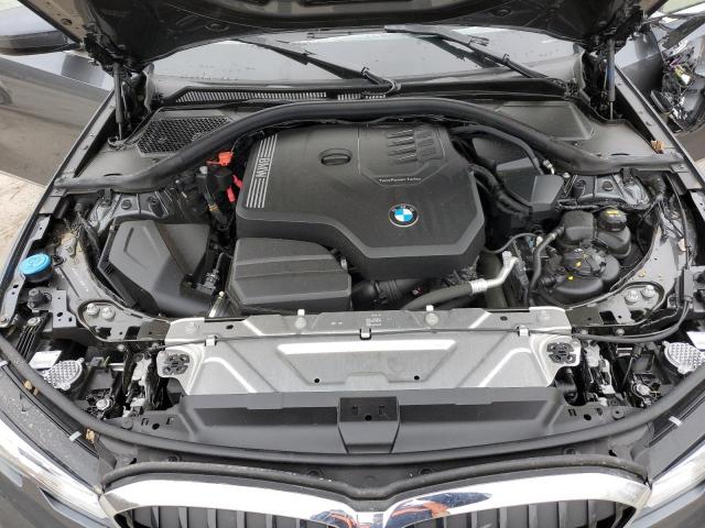 3MW5R7J03M8B51121 - 2021 BMW 330XI Графитовый фото 11