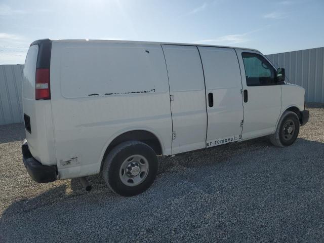 1GCWGFBA2D1161884 - 2013 CHEVROLET EXPRESS G2 WHITE photo 3