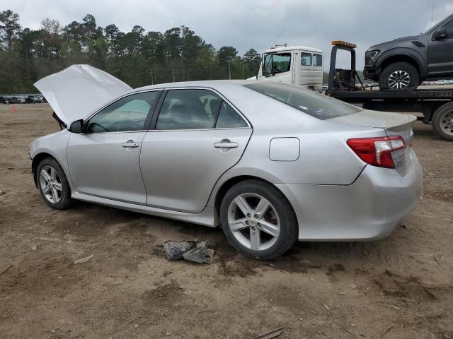 4T1BF1FK3DU653423 - 2013 TOYOTA CAMRY L SILVER photo 2