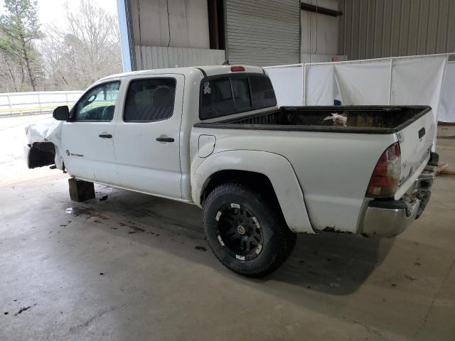 5TFJU4GN7DX030451 - 2013 TOYOTA TACOMA DOUBLE CAB PRERUNNER WHITE photo 2