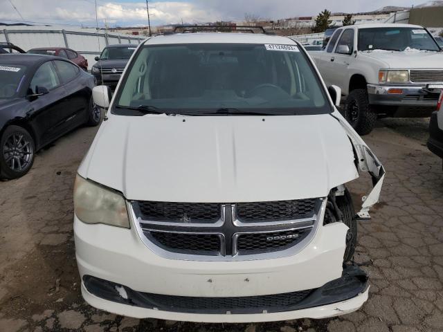 2D4RN3DG5BR639861 - 2011 DODGE GRAND CARA MAINSTREET WHITE photo 5