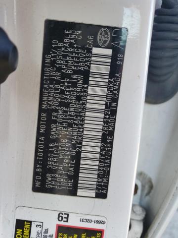 2T1KU4EE5AC530934 - 2010 TOYOTA MATRIX WHITE photo 12