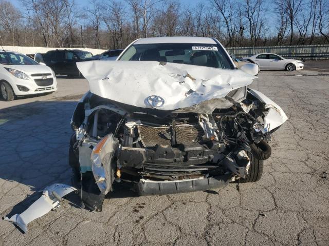 2T1KU4EE5AC530934 - 2010 TOYOTA MATRIX WHITE photo 5