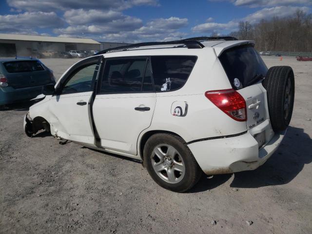 JTMBD33V875080618 - 2007 TOYOTA RAV4 WHITE photo 2