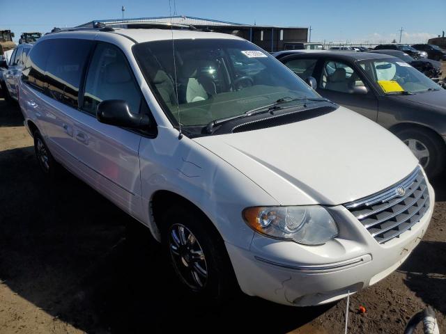 2A8GP64L66R647592 - 2006 CHRYSLER TOWN & COU LIMITED WHITE photo 4