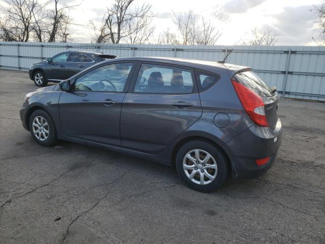 KMHCT5AE7DU082606 - 2013 HYUNDAI ACCENT GLS GRAY photo 2