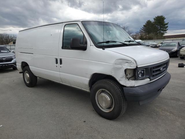 1FTNE24WX3HB50818 - 2003 FORD ECONOLINE E250 VAN WHITE photo 4