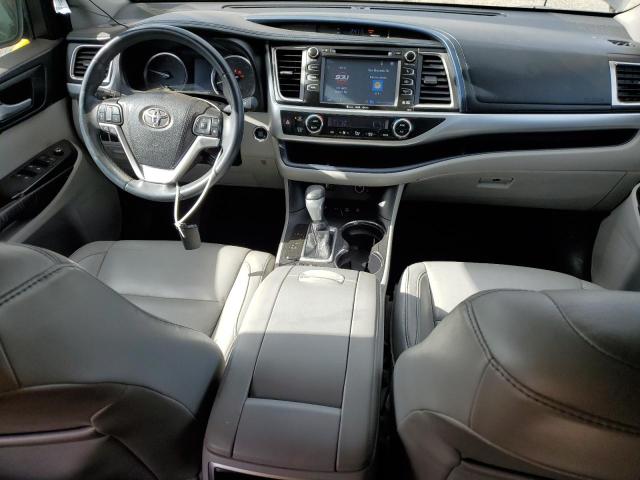 5TDJKRFH1GS231920 - 2016 TOYOTA HIGHLANDER XLE BLUE photo 8