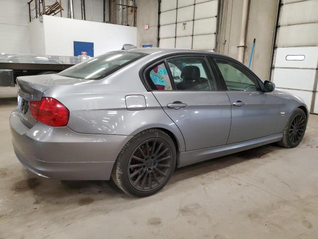 WBAPK7C59BA817292 - 2011 BMW 328 XI GRAY photo 3