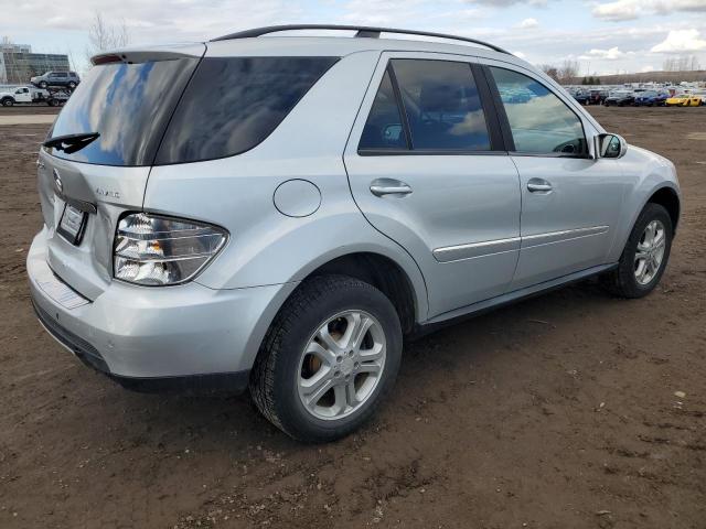 4JGBB22EX8A437495 - 2008 MERCEDES-BENZ ML 320 CDI SILVER photo 3