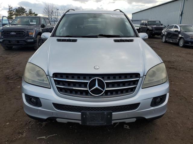 4JGBB22EX8A437495 - 2008 MERCEDES-BENZ ML 320 CDI SILVER photo 5