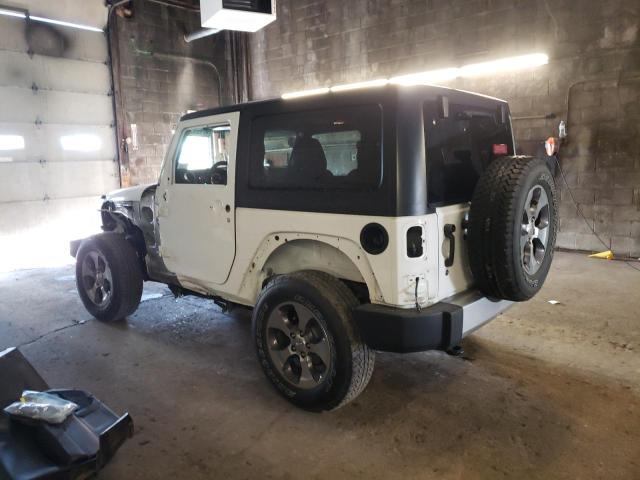 1C4AJWBG7JL883979 - 2018 JEEP WRANGLER SAHARA WHITE photo 2