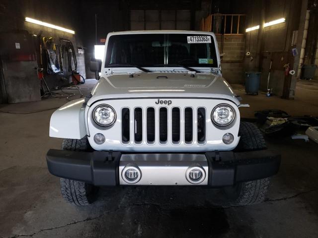 1C4AJWBG7JL883979 - 2018 JEEP WRANGLER SAHARA WHITE photo 5