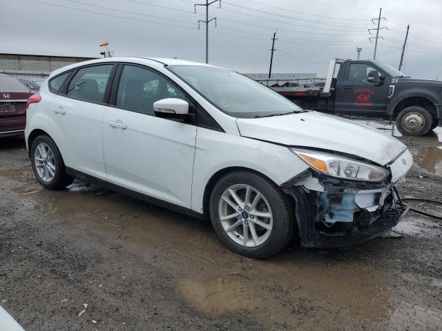 1FADP3K23JL282265 - 2018 FORD FOCUS SE WHITE photo 4