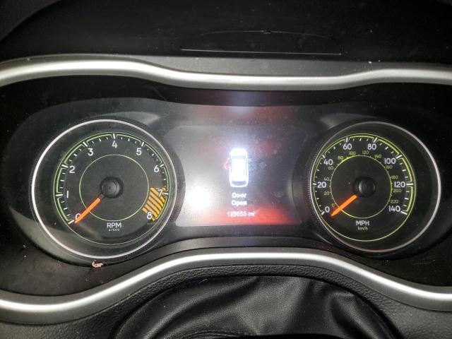 1C4PJMBS3FW728810 - 2015 JEEP CHEROKEE TRAILHAWK BLACK photo 9