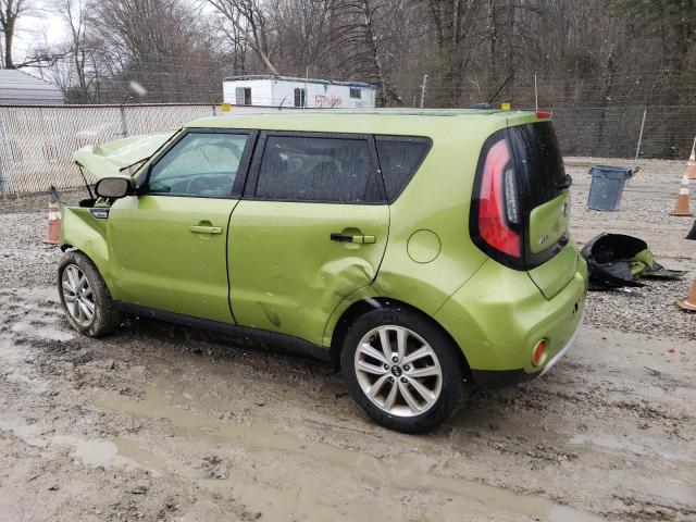 KNDJP3A52J7901701 - 2018 KIA SOUL + GREEN photo 2