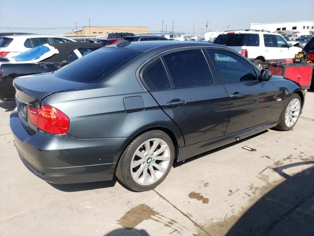 WBAPH7G57BNN04615 - 2011 BMW 328 I GRAY photo 3