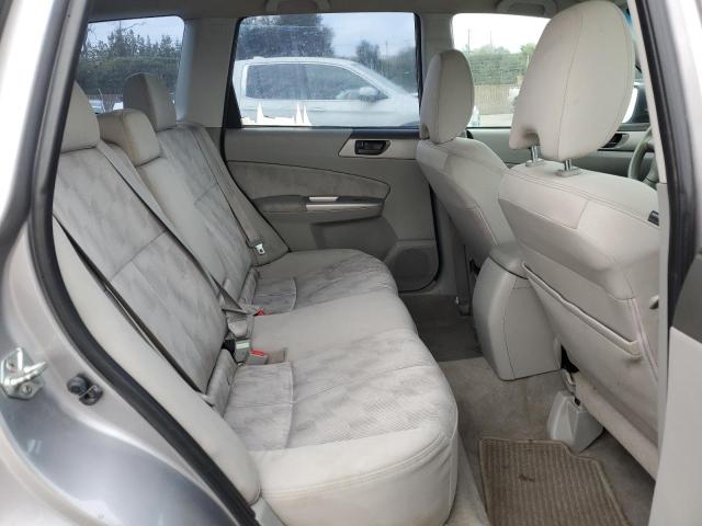 JF2SH6BC2AH904836 - 2010 SUBARU FORESTER XS 银色 照片 11