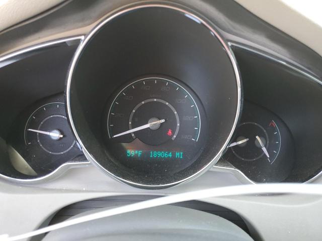 1G1ZC5E1XBF257673 - 2011 CHEVROLET MALIBU 1LT WHITE photo 9