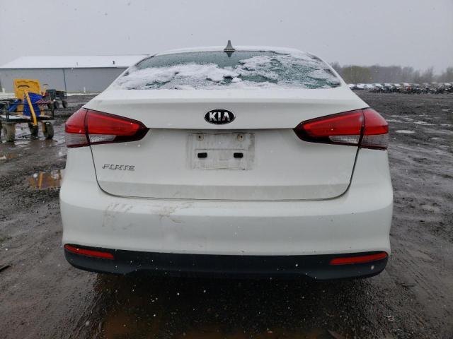 3KPFK4A79JE211746 - 2018 KIA FORTE LX WHITE photo 6