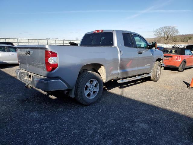 5TFUY5F12EX324959 - 2014 TOYOTA TUNDRA DOUBLE CAB SR/SR5 SILVER photo 3