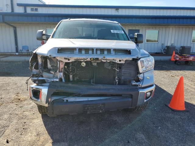 5TFUY5F12EX324959 - 2014 TOYOTA TUNDRA DOUBLE CAB SR/SR5 SILVER photo 5