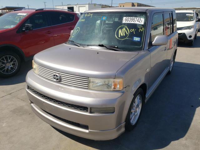 JTLKT324754023796 - 2005 TOYOTA SCION XB SILVER photo 2